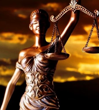 Защита адвоката по гражданским делам Помощь гражданского адвоката
